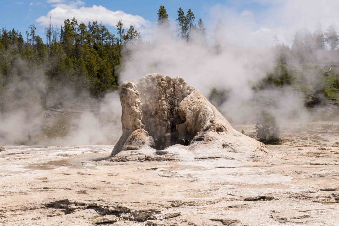 Giant Geyser